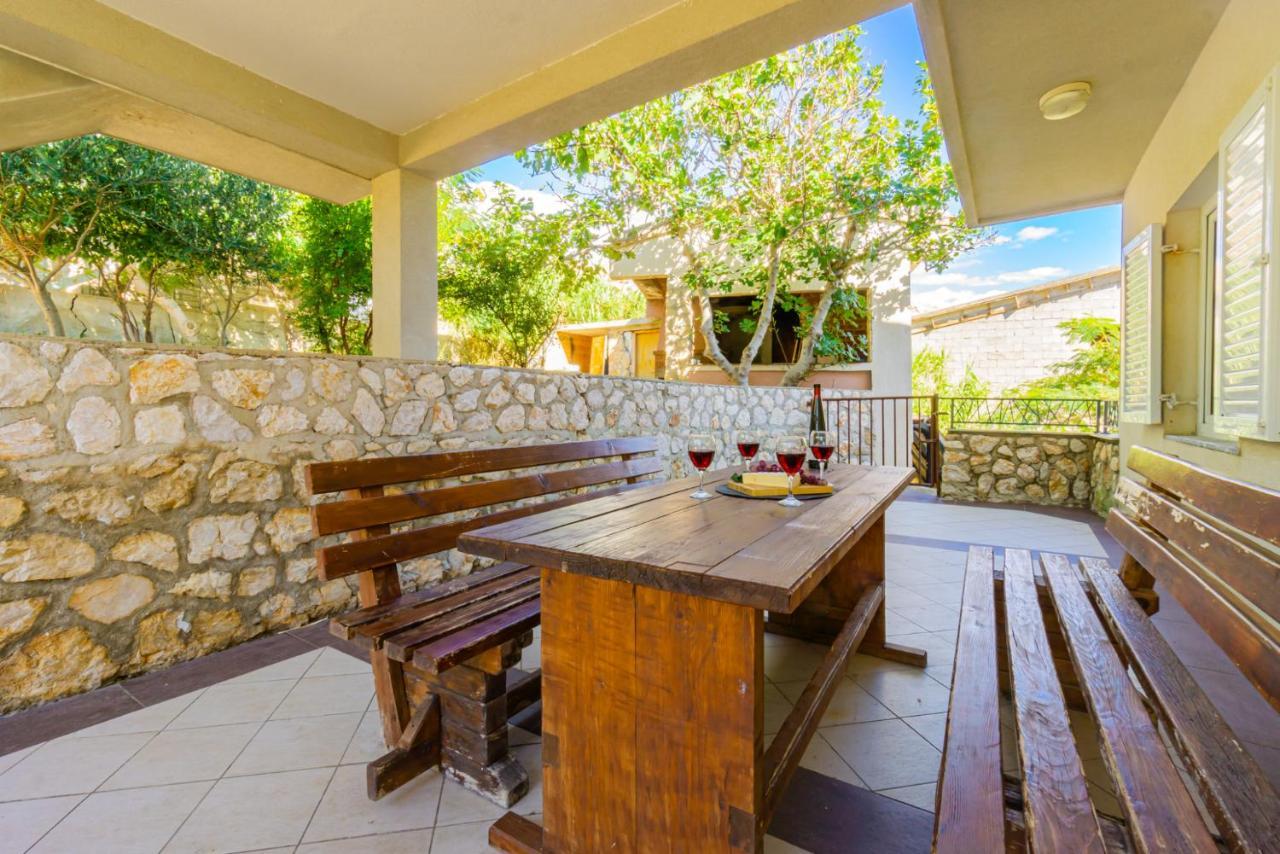 Apartamento Galinec With Mountain And Seaview Metajna Exterior foto