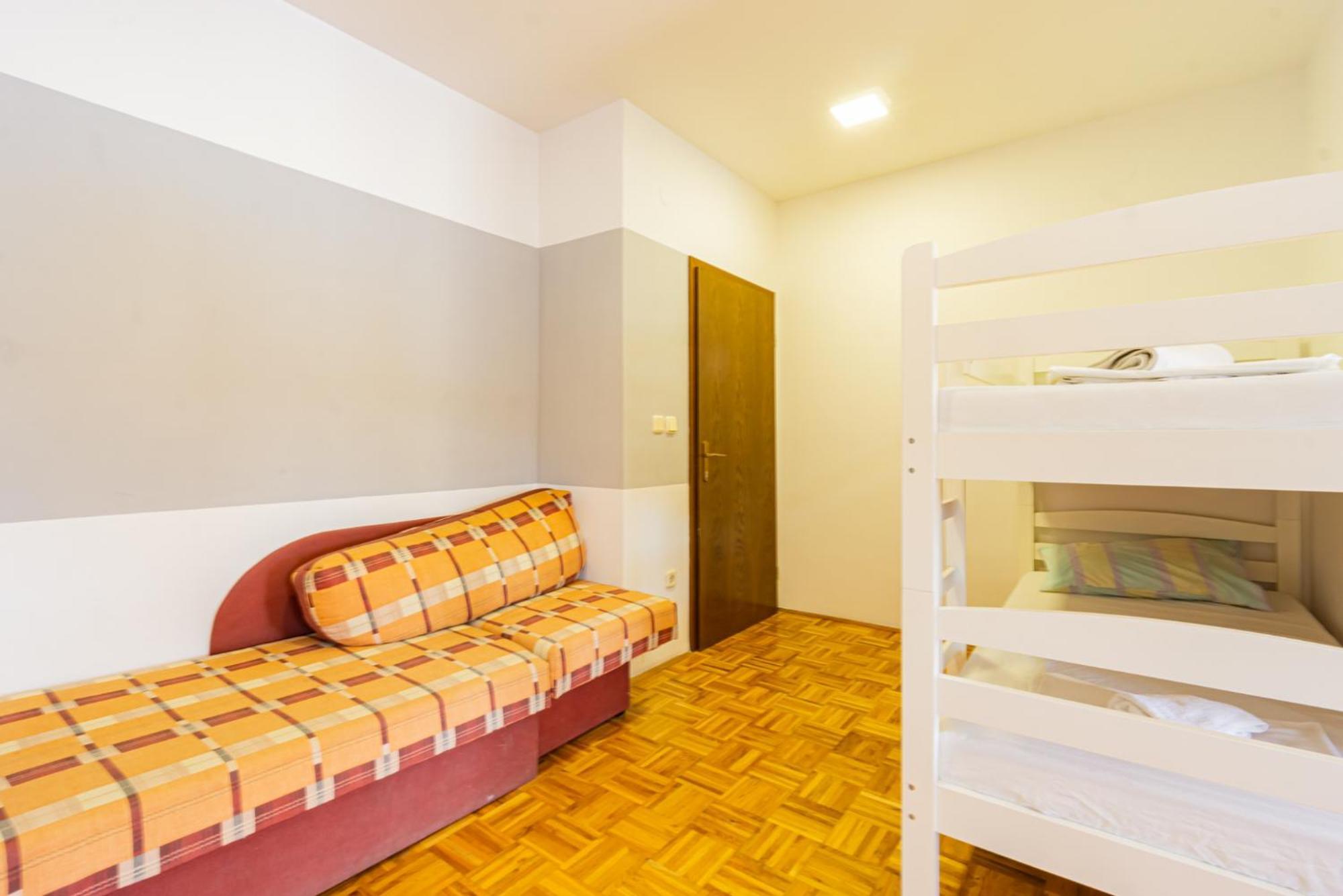 Apartamento Galinec With Mountain And Seaview Metajna Habitación foto